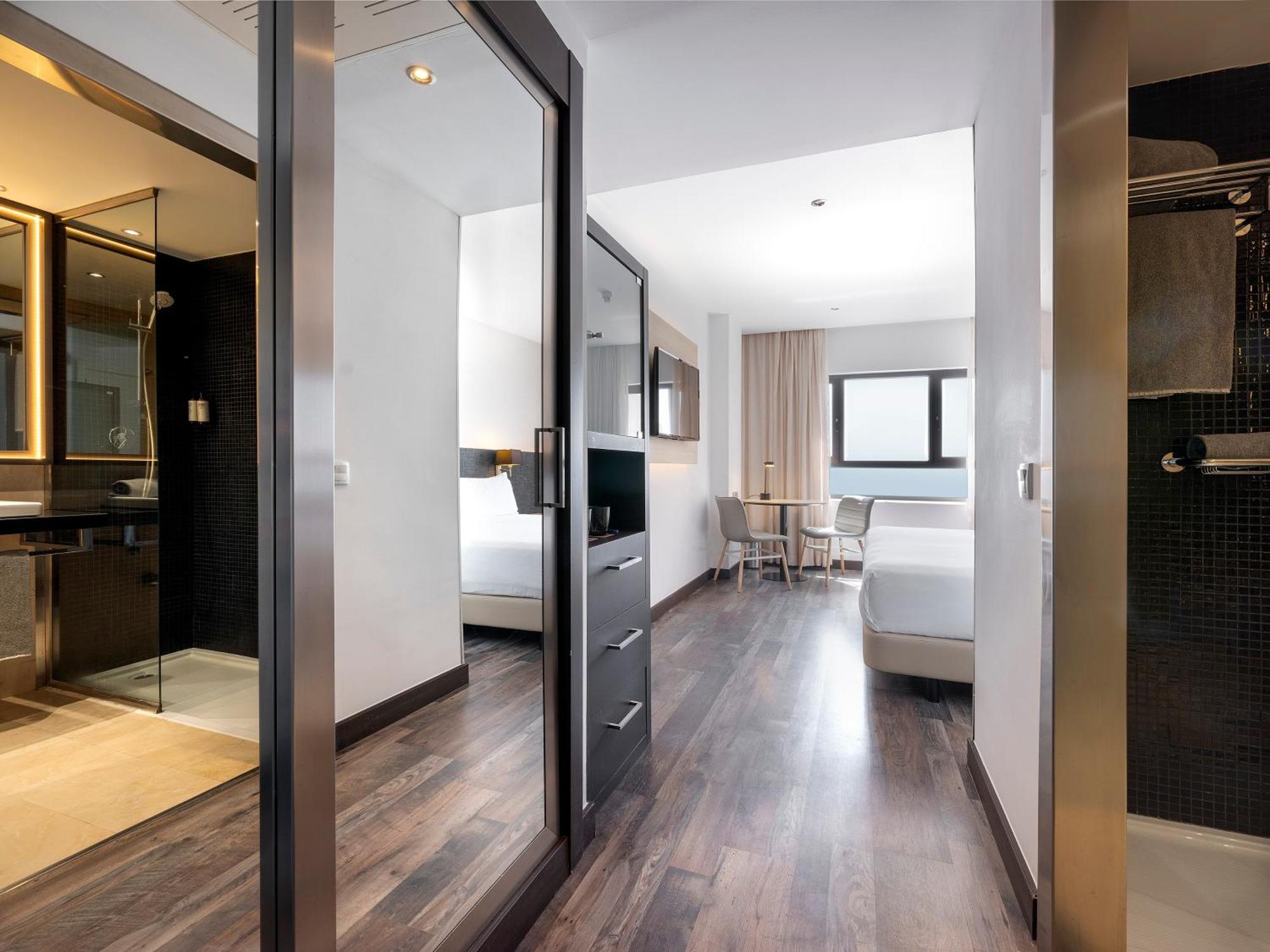 Hotel Cadiz Paseo Del Mar, Affiliated By Melia Exterior photo