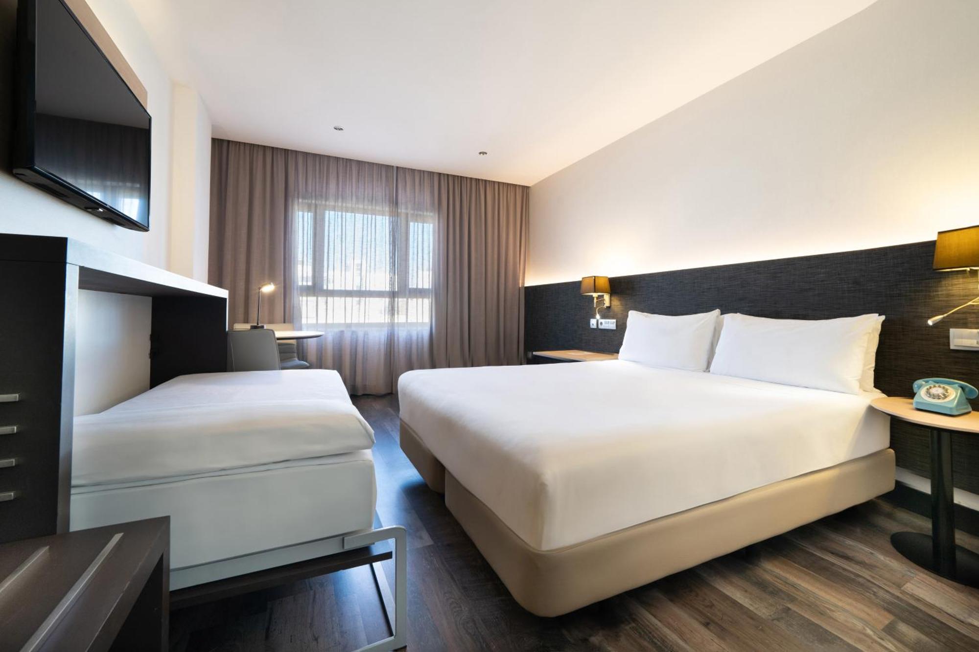 Hotel Cadiz Paseo Del Mar, Affiliated By Melia Exterior photo