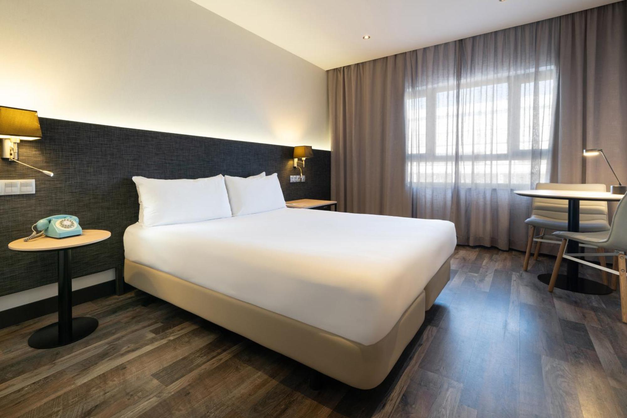 Hotel Cadiz Paseo Del Mar, Affiliated By Melia Exterior photo