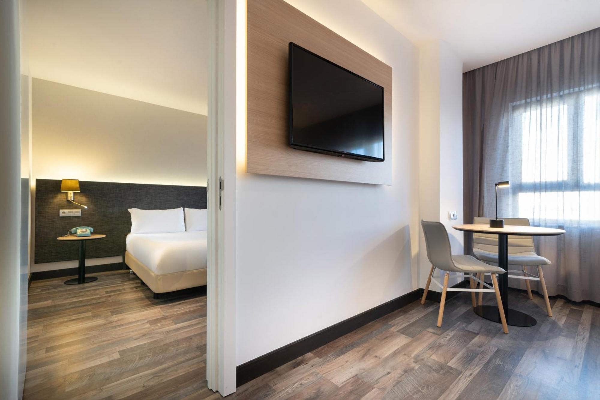 Hotel Cadiz Paseo Del Mar, Affiliated By Melia Exterior photo